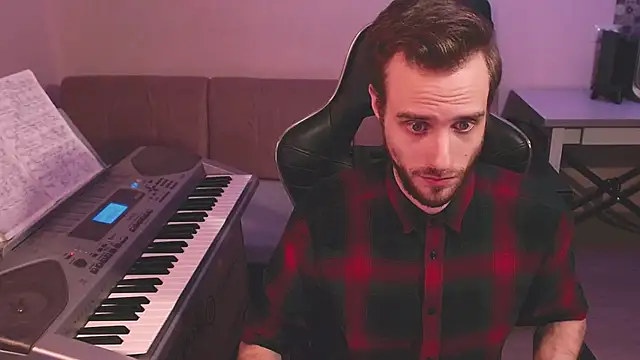 Snapshot of Sweetparker chatting on February 25, 7:31 am Sweetparker online show from February 25, 7:31 am