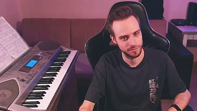 Snapshot of Sweetparker chatting on September 14, 5:01 pm Sweetparker online show from September 14, 5:01 pm