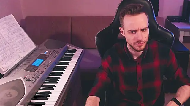 Snapshot of Sweetparker chatting on October 19, 3:56 pm Sweetparker online show from October 19, 3:56 pm