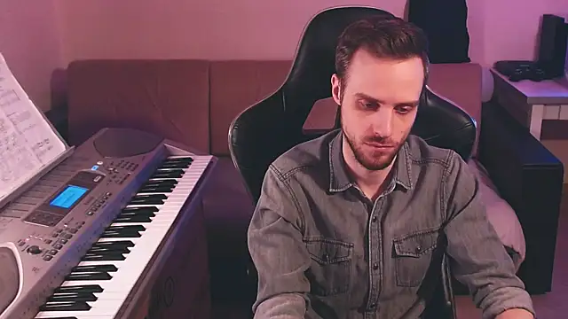 Snapshot of Sweetparker chatting on November 23, 9:31 am Sweetparker online show from November 23, 9:31 am