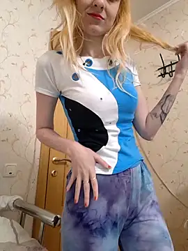 YogisticJuli666 online show from February 14, 6:56 am