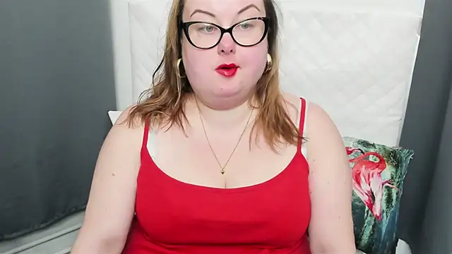 Snapshot of dirtyBonnie chatting on February 15, 12:43 pm dirtyBonnie online show from February 15, 12:43 pm