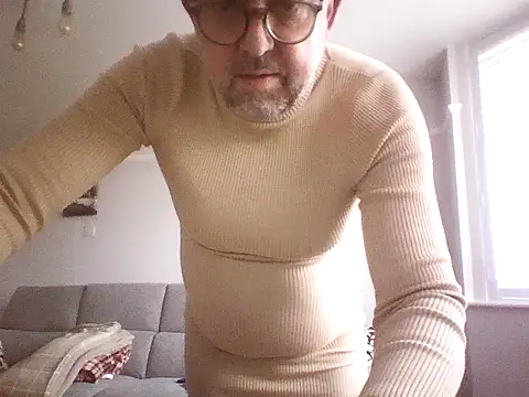 DrewDongle online show from March 6, 3:19 pm