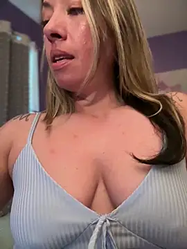  NinaLuvSins  online show from June 14, 5:37 pm