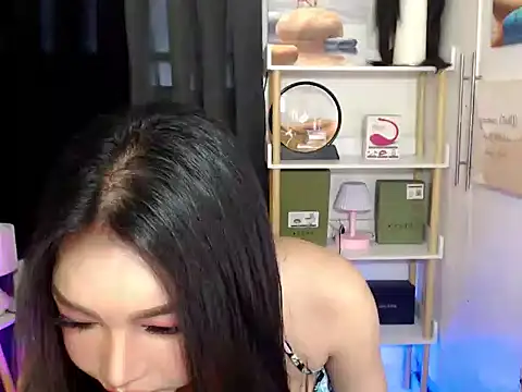 Snapshot of AsianMariaTs chatting on February 1, 9:11 am AsianMariaTs online show from February 1, 9:11 am