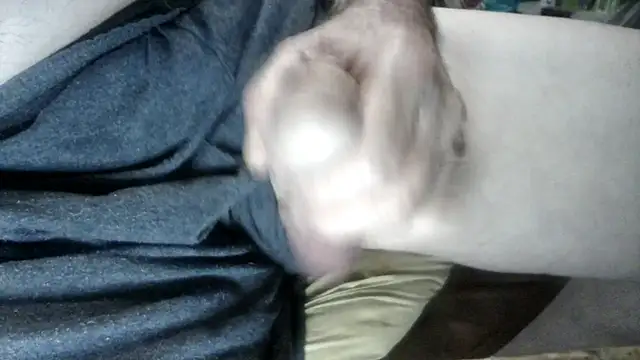 russtee online show from November 30, 11:31 pm