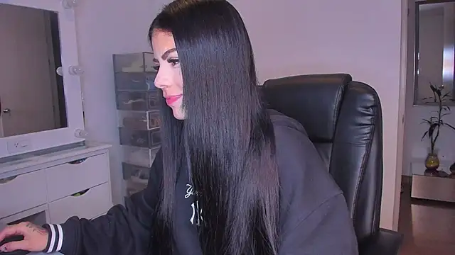 Lisegg  online show from March 20, 11:27 am