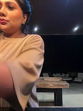 adrianalobo online show from February 7, 3:12 am