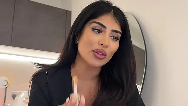 Snapshot of ArabicBarbie chatting on October 26, 9:42 pm ArabicBarbie online show from October 26, 9:42 pm