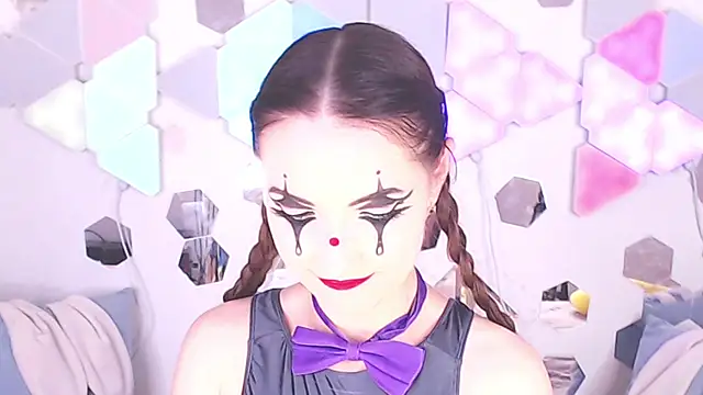 Snapshot of LexiKiss chatting on September 9, 7:19 am LexiKiss online show from September 9, 7:19 am