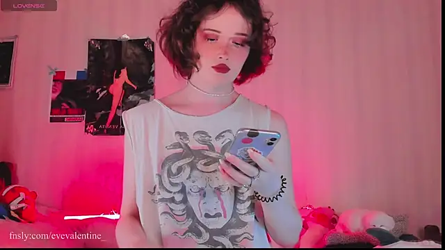 eva vodkina online show from May 15, 8:49 pm