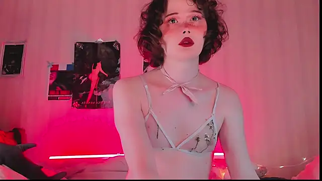 eva vodkina online show from May 18, 8:36 pm