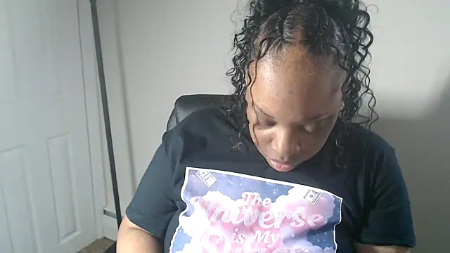 Sexymona1218 online show from June 14, 10:23 pm