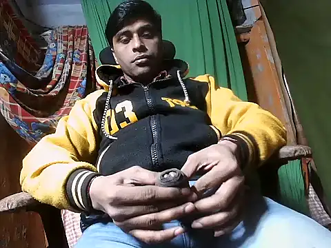 desiboy1101 online show from December 6, 3:30 am