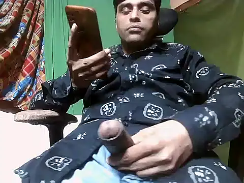 desiboy1101 online show from December 21, 1:32 pm