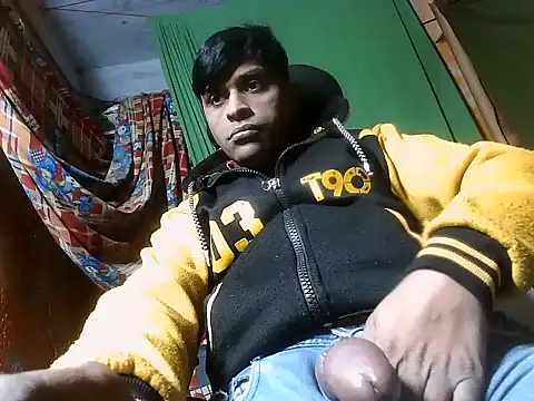 desiboy1101 online show from January 12, 7:53 am