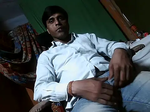 desiboy1101 online show from March 3, 2:26 pm