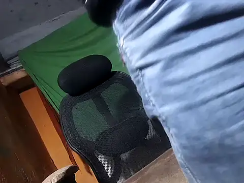 desiboy1101 online show from January 13, 1:16 pm