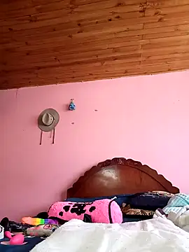 Yeka Montes online show from January 18, 8:09 pm