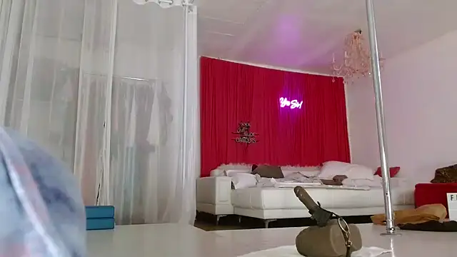 Sweet-Ginger online show from December 21, 6:12 pm