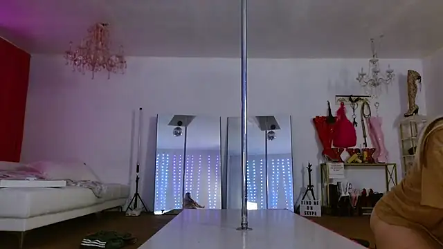 Sweet-Ginger online show from January 2, 11:06 pm