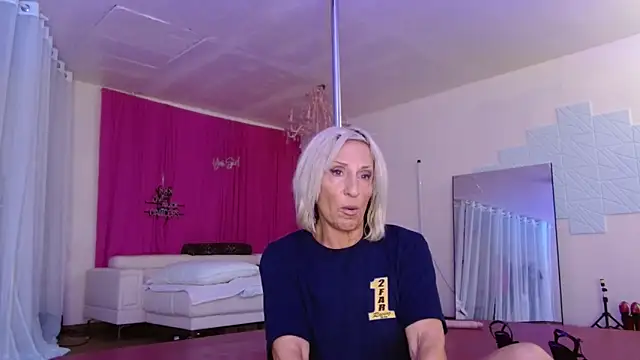 Sweet-Ginger online show from October 12, 3:55 pm