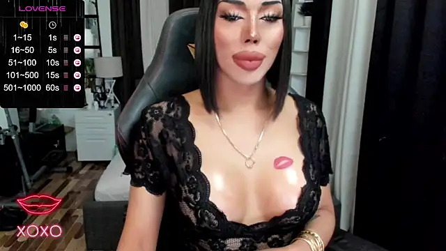 Forever MissCandace online show from February 27, 7:01 am