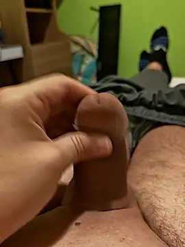 Snapshot of bigbig_fun chatting on October 16, 7:20 am bigbig fun online show from October 16, 7:20 am