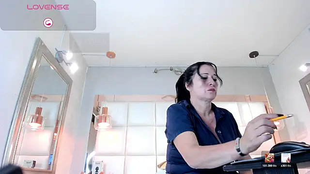 LADY HELLEN online show from June 12, 7:02 pm