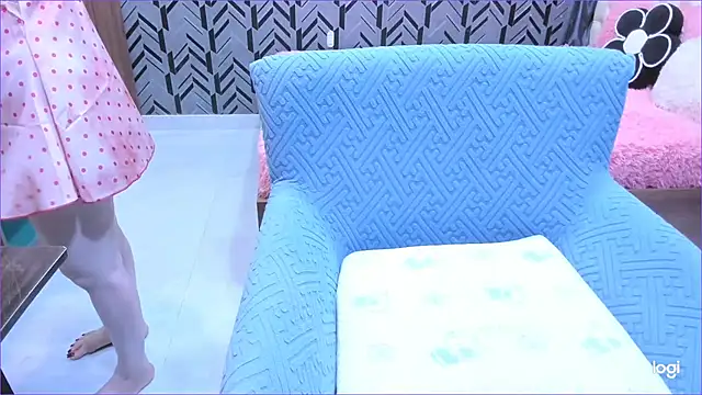 Snapshot of Toyota_Motor_Corporation chatting on November 9, 11:14 pm Toyota Motor Corporation online show from November 9, 11:14 pm