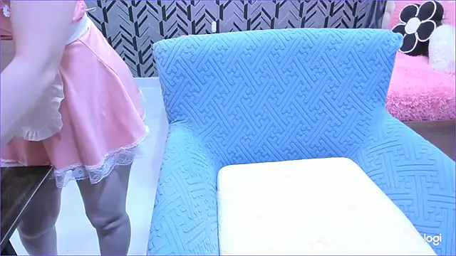 Snapshot of Toyota_Motor_Corporation chatting on November 19, 11:16 pm Toyota Motor Corporation online show from November 19, 11:16 pm