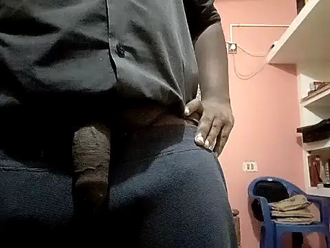 Snapshot of Aneesh007m chatting on March 7, 6:05 pm Aneesh007m online show from March 7, 6:05 pm