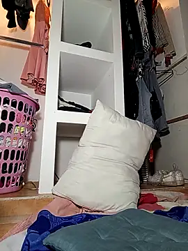 africa deluxe online show from March 14, 8:42 am