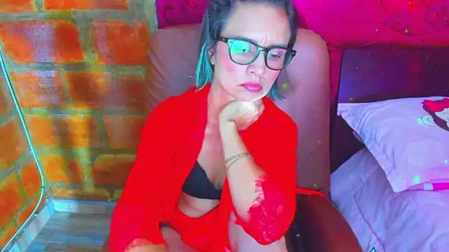 BrianaGarner online show from July 9, 2:15 am