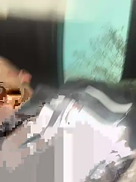 Slumlords online show from February 9, 7:40 pm