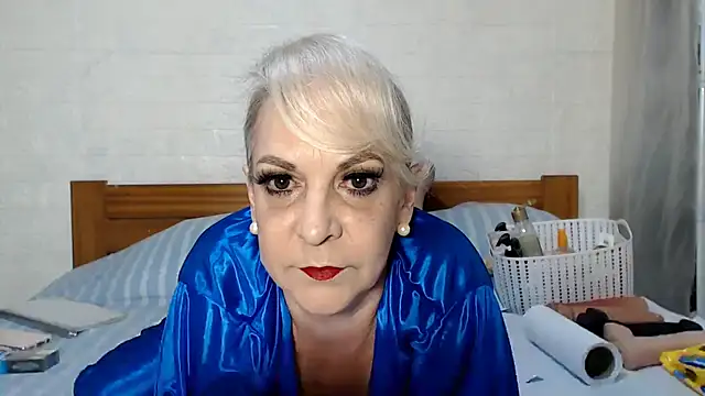 awild kitten online show from May 5, 8:44 am