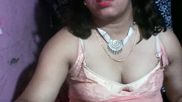 Snapshot of koyel90 chatting on May 31, 6:20 pm koyel90 online show from May 31, 6:20 pm