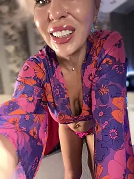 Hotnessi online show from January 19, 2:49 pm