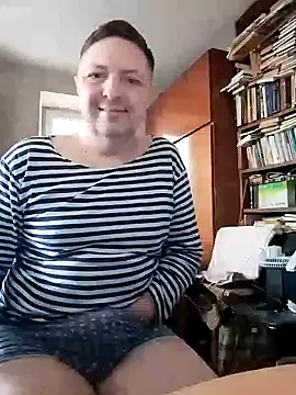 Snapshot of Pokaz2020 chatting on July 24, 8:45 am Pokaz2020 online show from July 24, 8:45 am