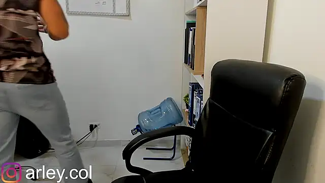 Dimitri Colleman online show from January 24, 3:55 pm