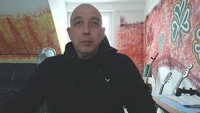 sextoy911 online show from April 3, 5:11 pm