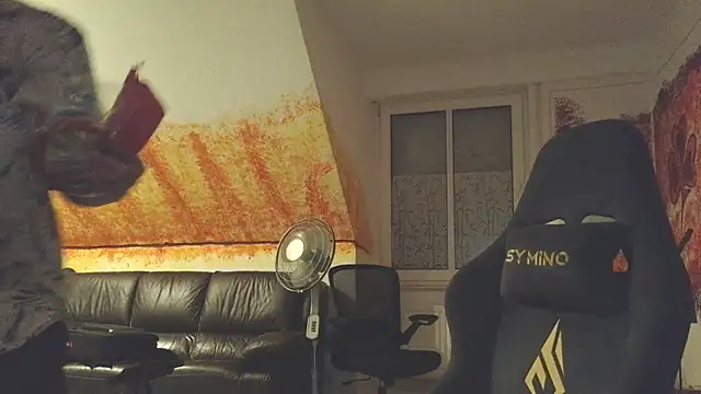 sextoy911 online show from April 10, 7:29 pm