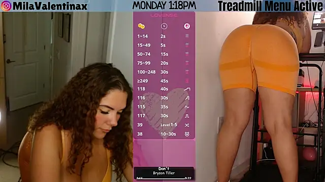 Snapshot of MilaValentina chatting on May 18, 5:19 pm MilaValentina online show from May 18, 5:19 pm