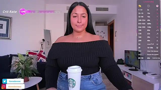 Snapshot of DannaaMeliza chatting on November 26, 12:39 pm DannaaMeliza online show from November 26, 12:39 pm