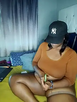 SQUITBOOTY online show from March 15, 9:05 pm