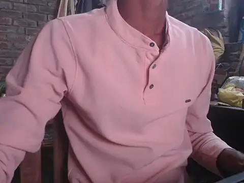 Snapshot of ThethunderPo chatting on November 30, 7:23 am ThethunderPo online show from November 30, 7:23 am