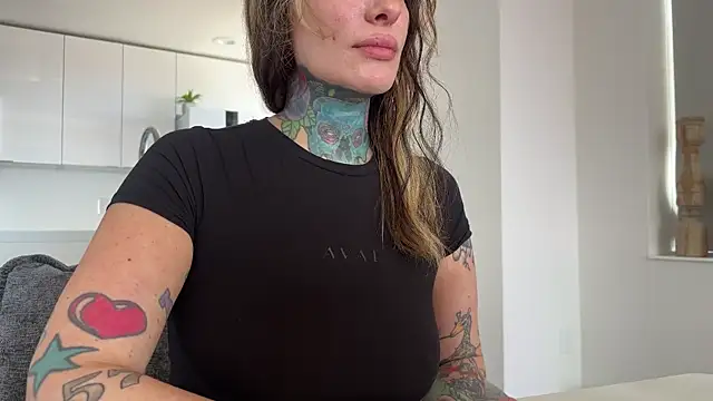 airgeadx online show from August 3, 4:11 pm