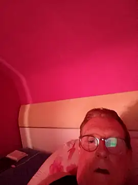 Snapshot of Lush4Love chatting on March 23, 8:37 am Lush4Love online show from March 23, 8:37 am