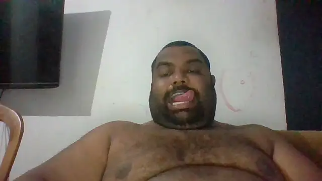 Snapshot of FatCockBoySL chatting on June 7, 6:11 pm FatCockBoySL online show from June 7, 6:11 pm