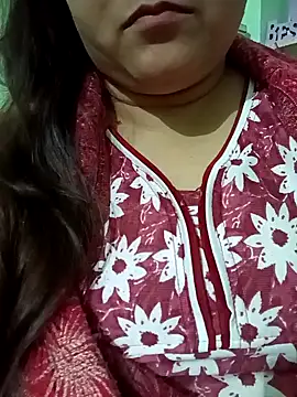 naughtymadam online show from February 2, 4:05 am